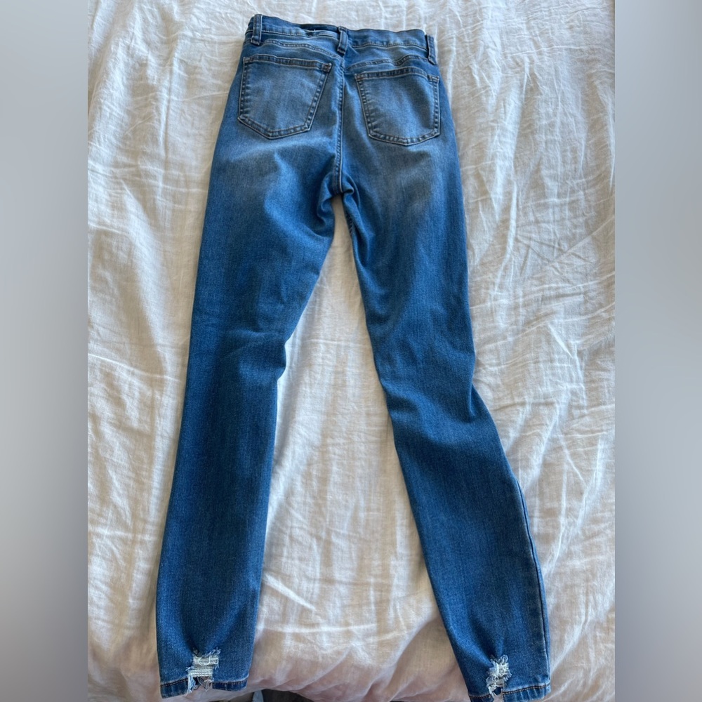 Jeans - Picture 2 of 2